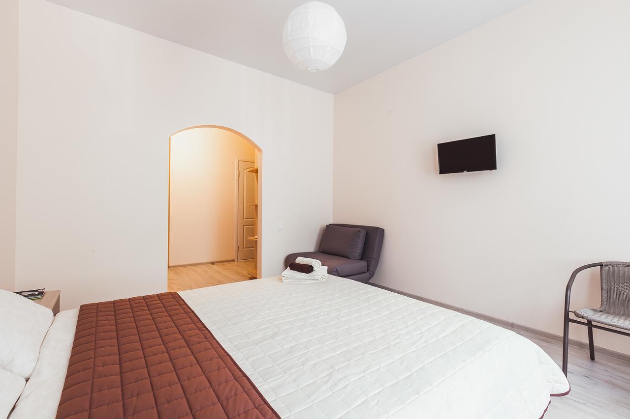 Apartments Near Deribasovskaya Οδησσός Εξωτερικό φωτογραφία