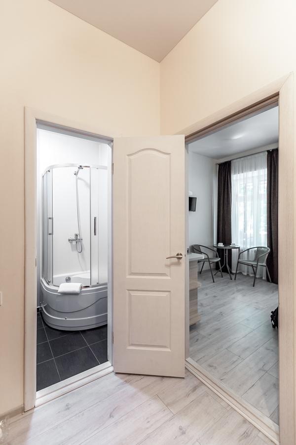 Apartments Near Deribasovskaya Οδησσός Εξωτερικό φωτογραφία