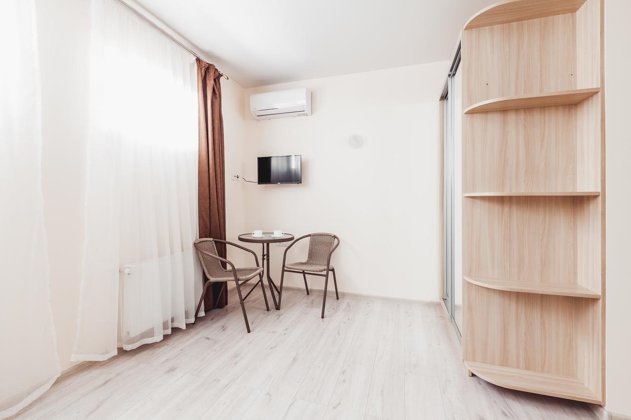 Apartments Near Deribasovskaya Οδησσός Εξωτερικό φωτογραφία